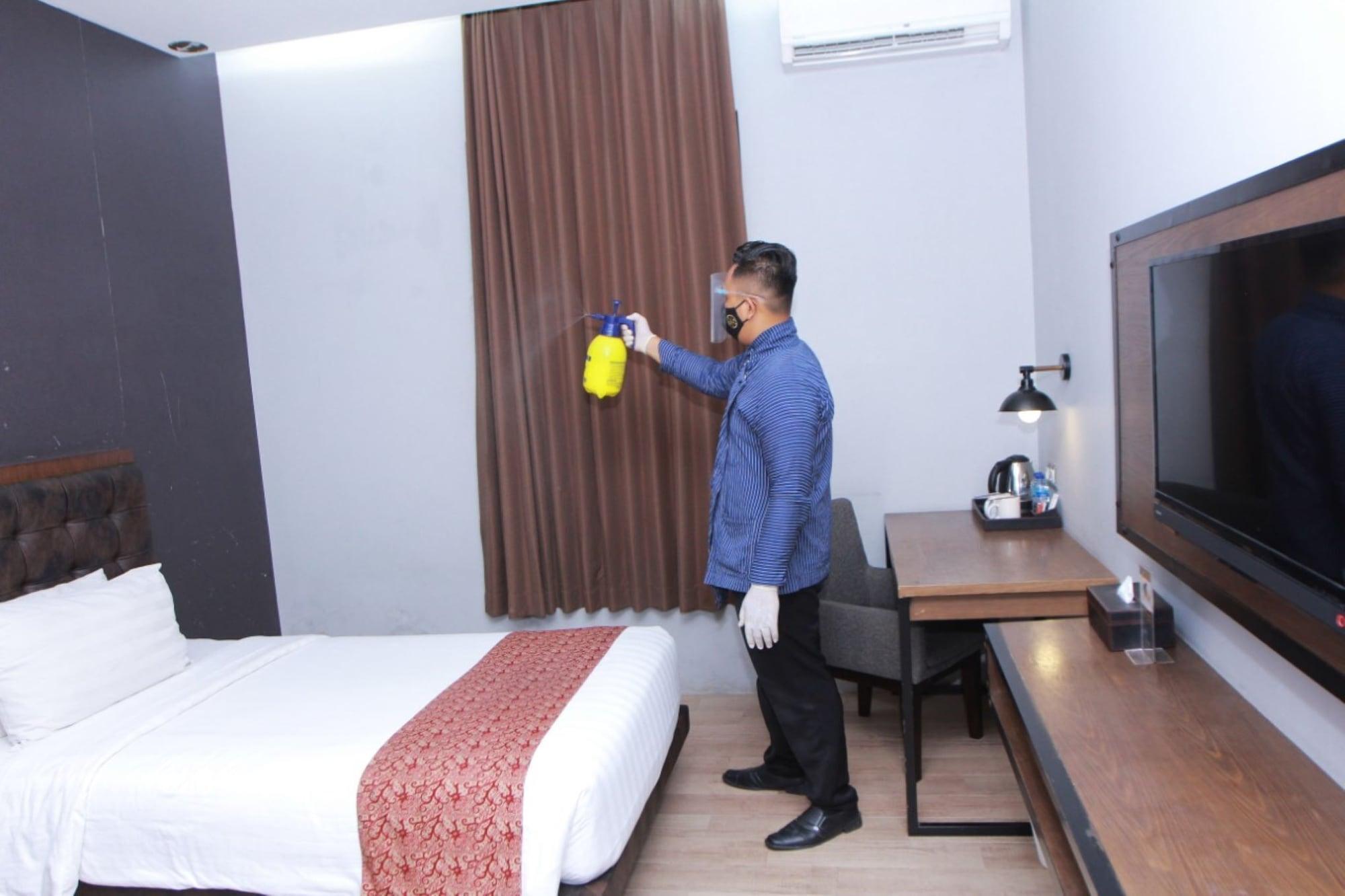 Grand Kangen Hotel Urip Sumoharjo Jogjacarta Exterior foto