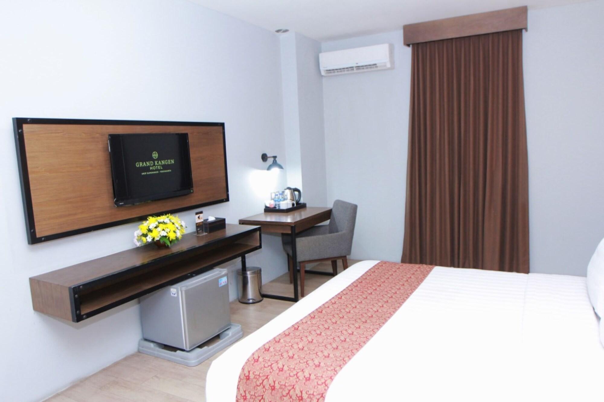 Grand Kangen Hotel Urip Sumoharjo Jogjacarta Exterior foto